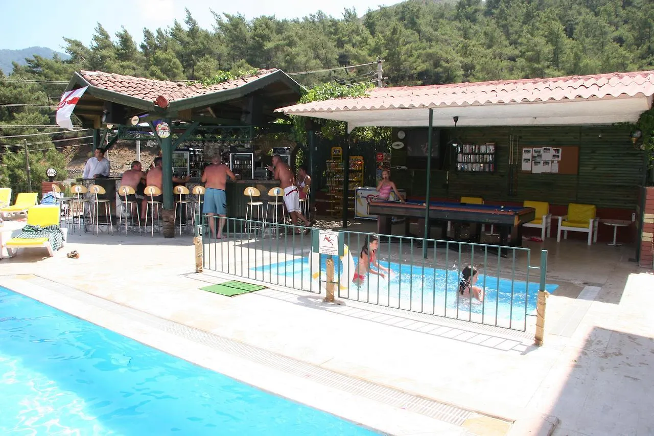 Life Apart Marmaris 3*,